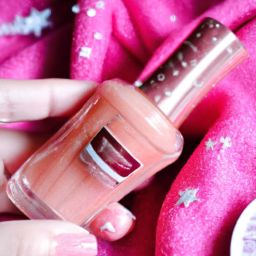 夢(mèng)見(jiàn)做<strong>美容</strong>護(hù)膚及其意義解析，讓我們揭開(kāi)夢(mèng)境中的秘密！